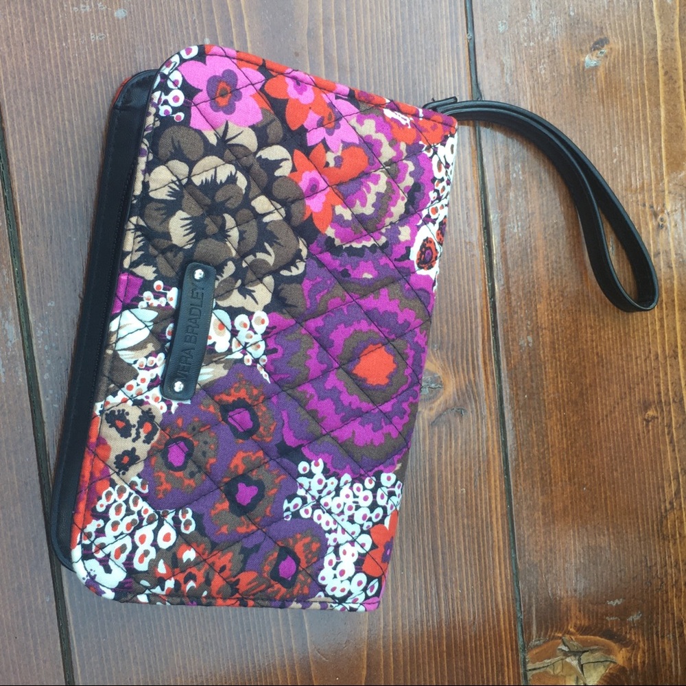 Vera Bradley Zip Around Wristlet - Picture 9 of 10